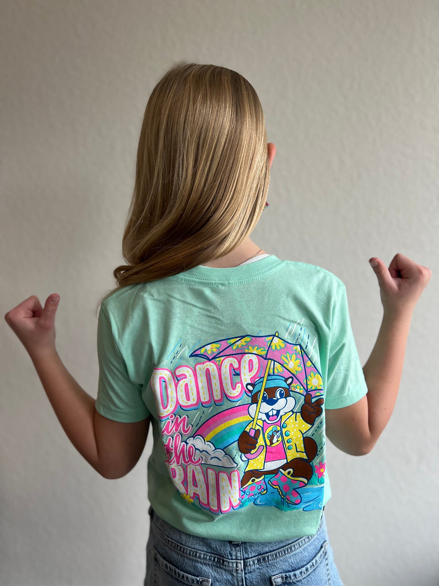 Buc-ee's Dance in the Rain Shirt