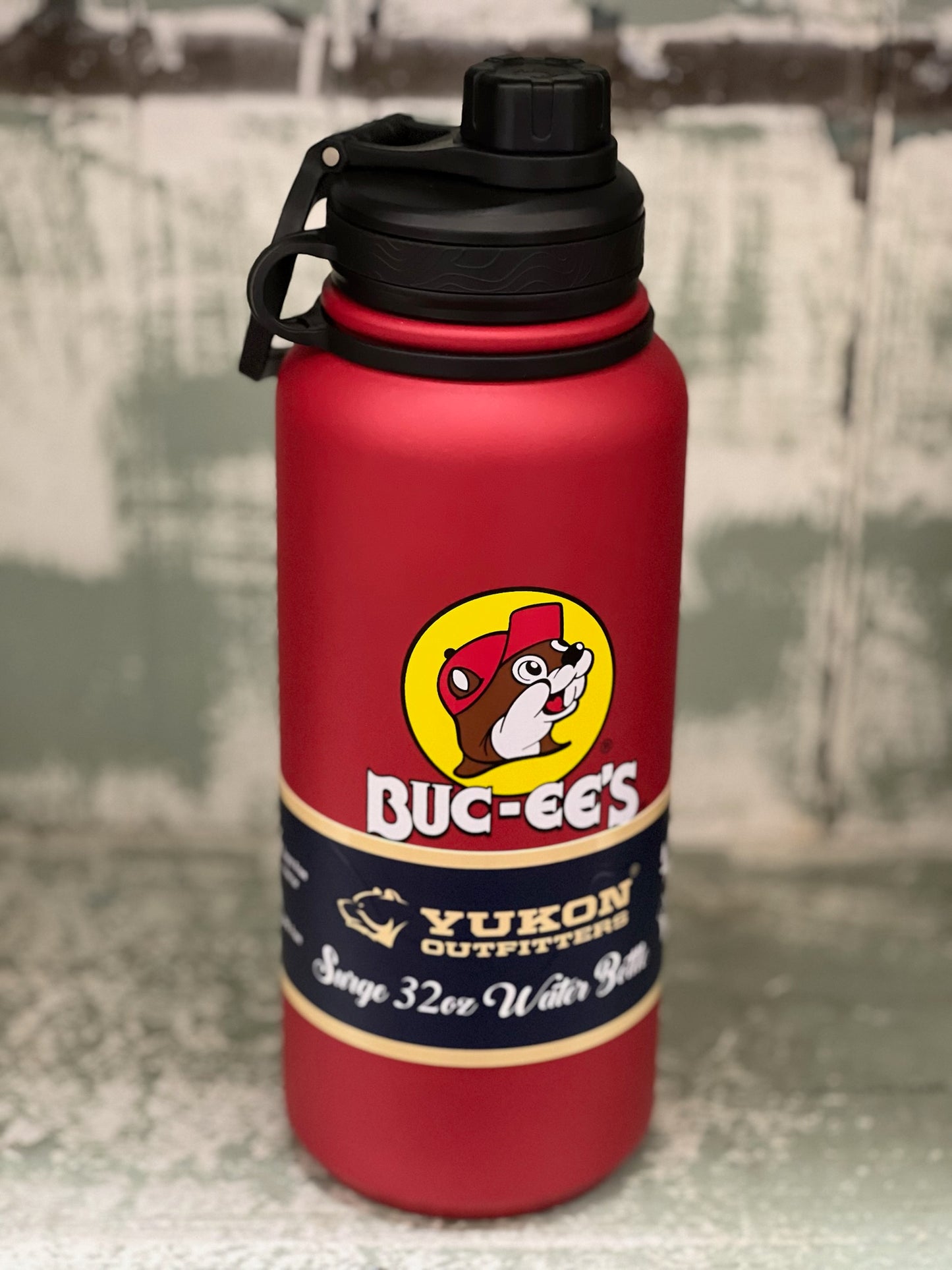 Buc-ee's Surge 32 oz Water Bottle